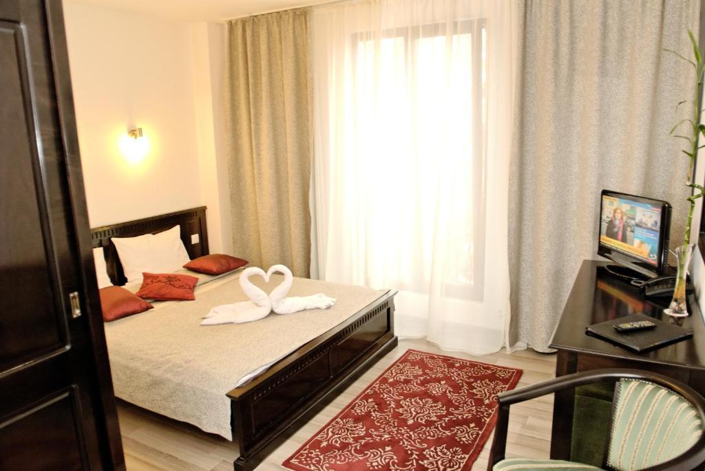 Hotel Belleville Iasi Bagian luar foto